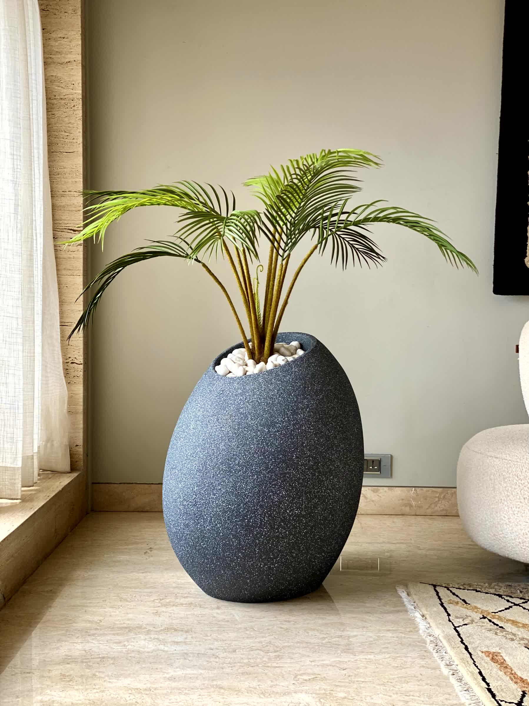 Acropolis Planter - Grey - Image 3