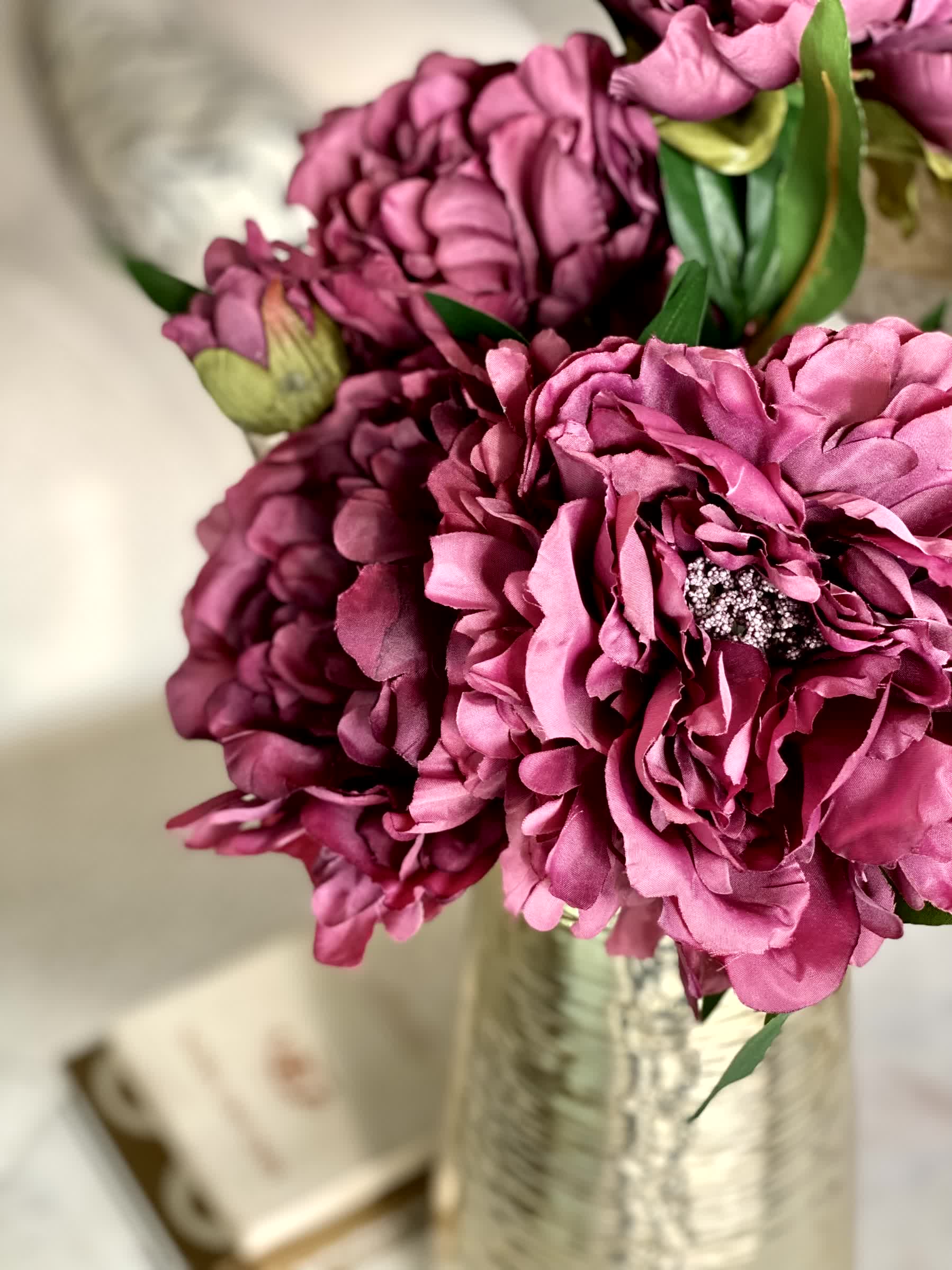 Artificial Dahila Flower Bunch - Burgundy - Image 3