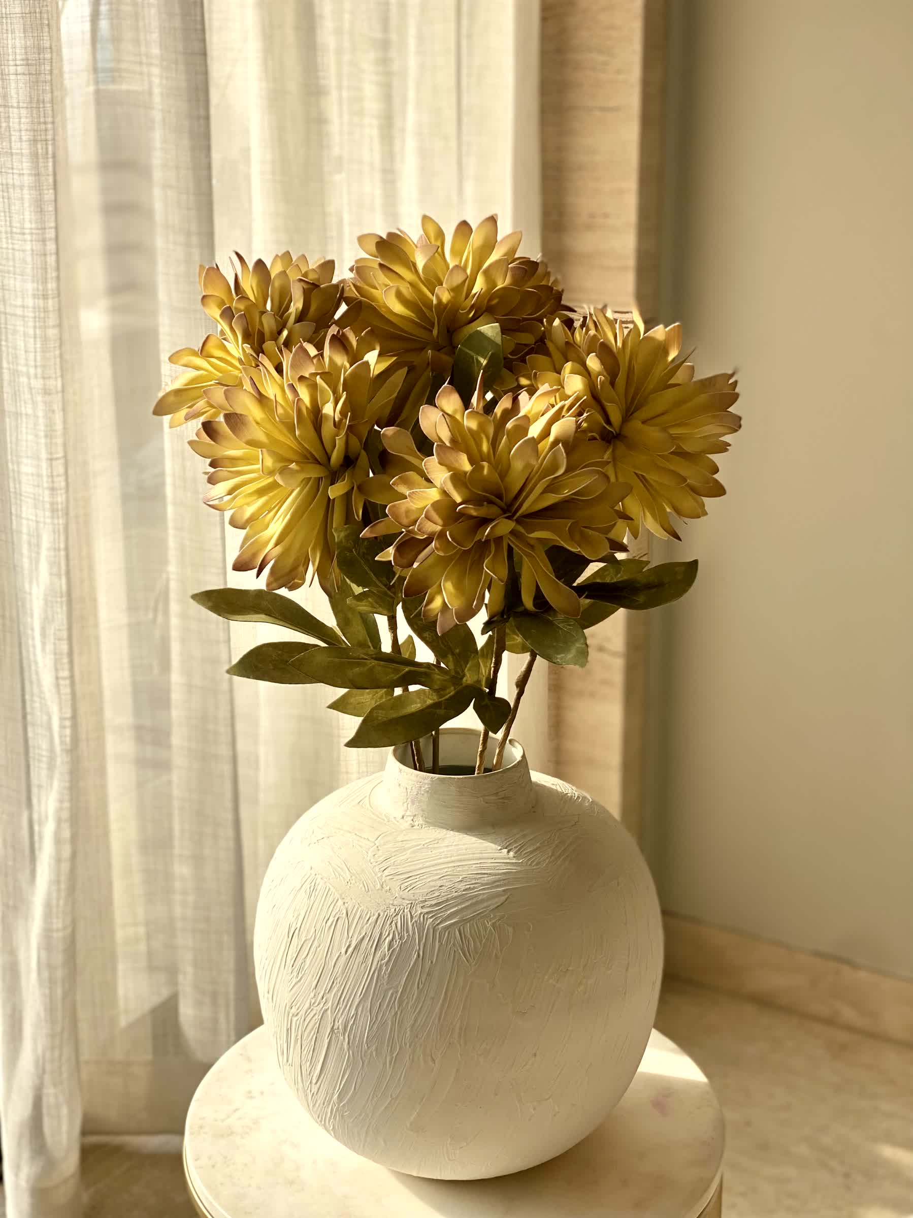 Artificial Dali Dahlia Flower Stem  - Yellow (One Stem) - Image 4