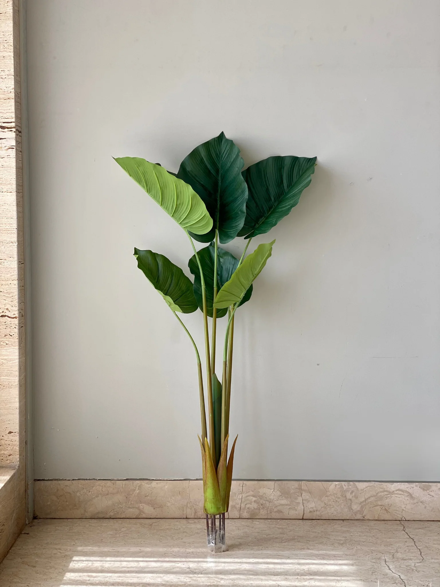 Artificial Evergreen Pothos Plant - 3.5  Feet - Image 5