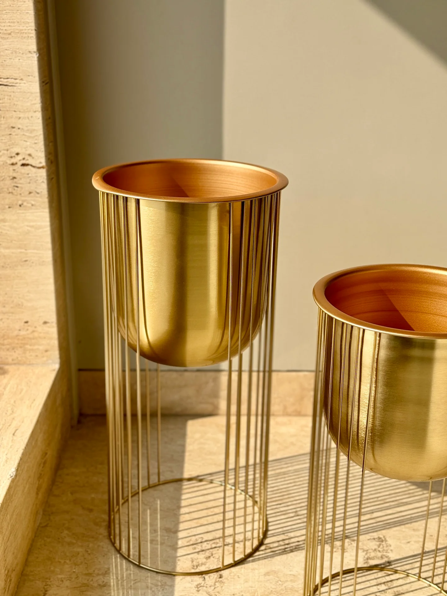 Aurum Planter - Gold (Set of 2) - Image 3