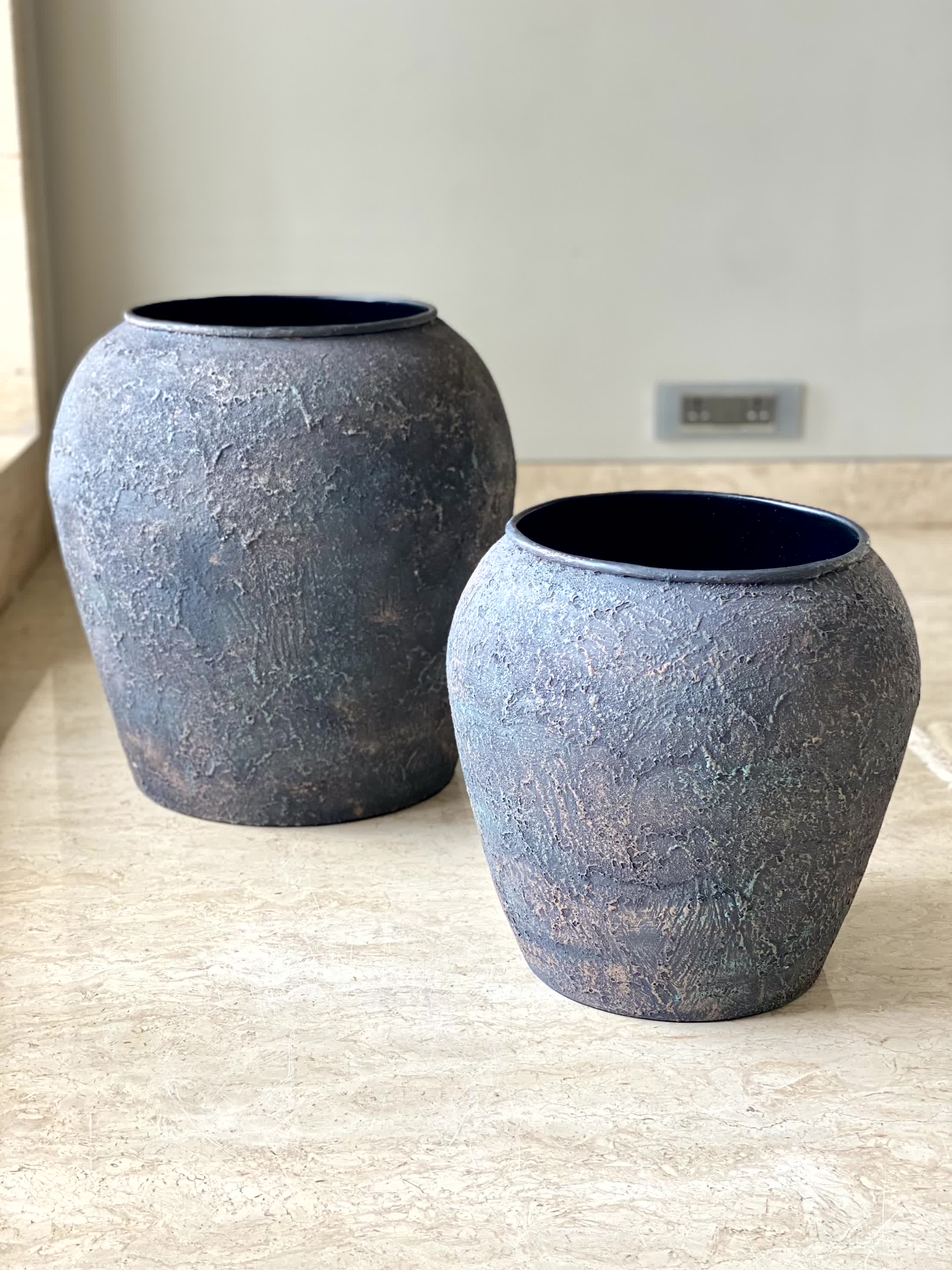 Mesa Planters - Rustic Ash Grey - Image 7