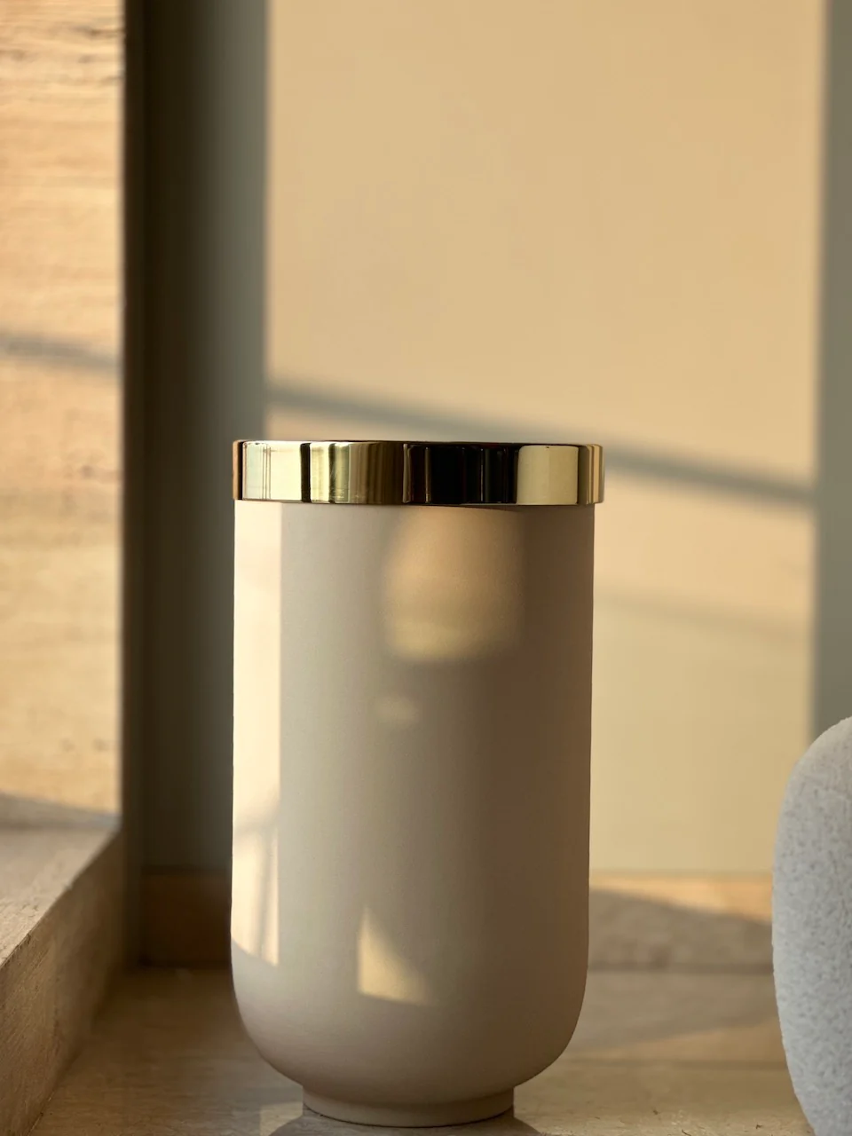 Minsk Planters - Beige - Image 4