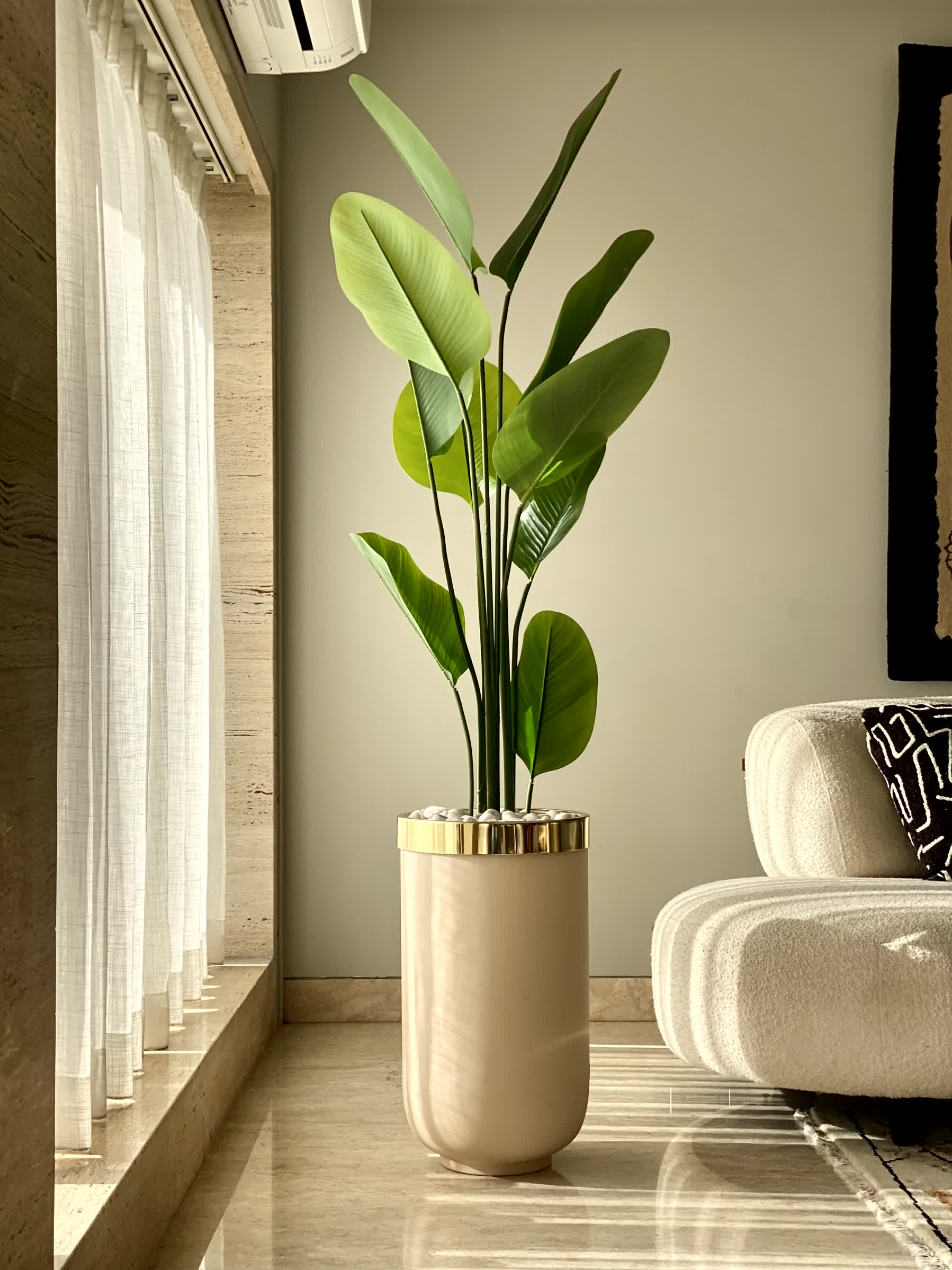 Minsk Planters - Beige - Image 5