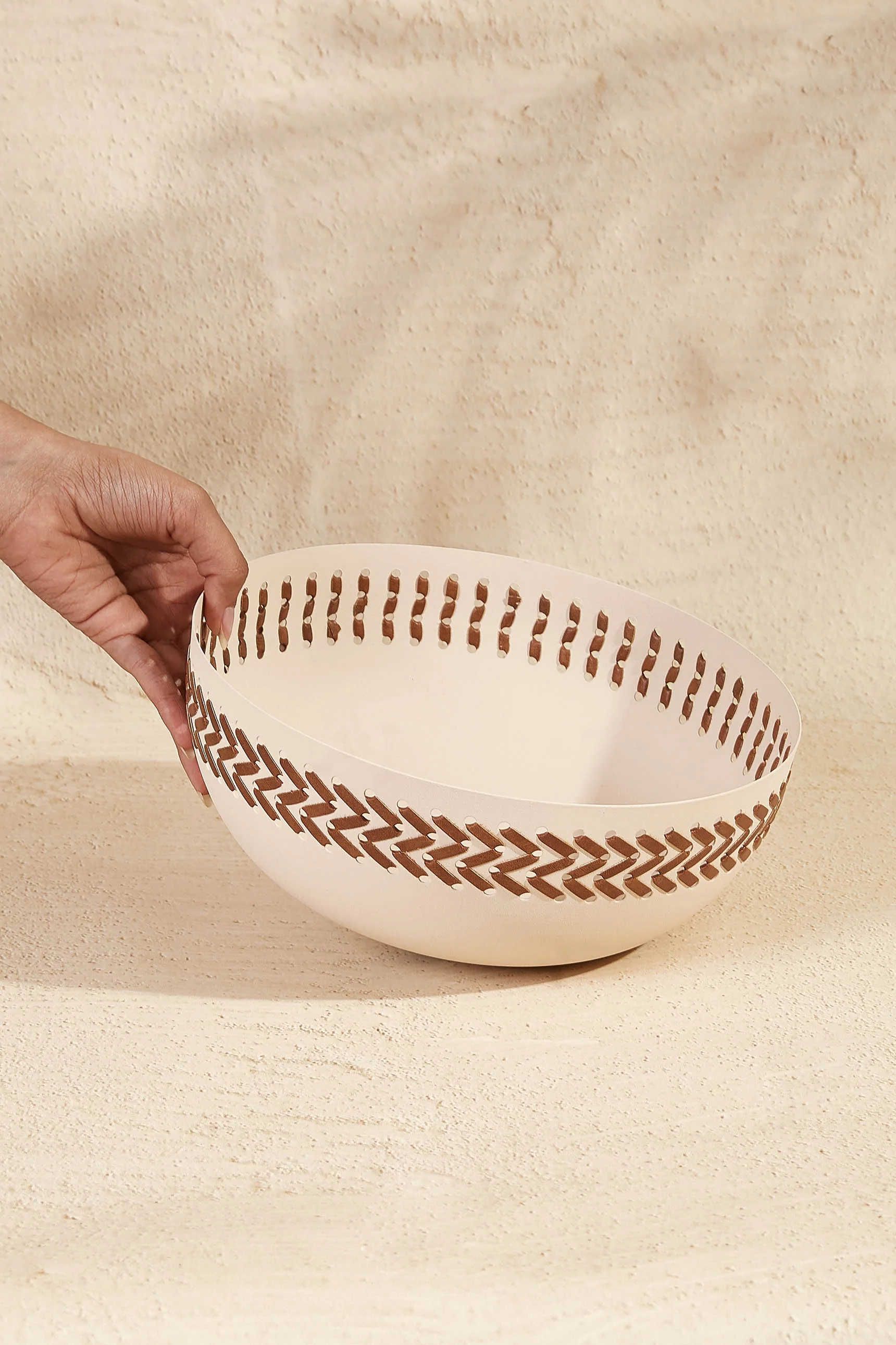 Sahara Ivory Bowl - Image 3
