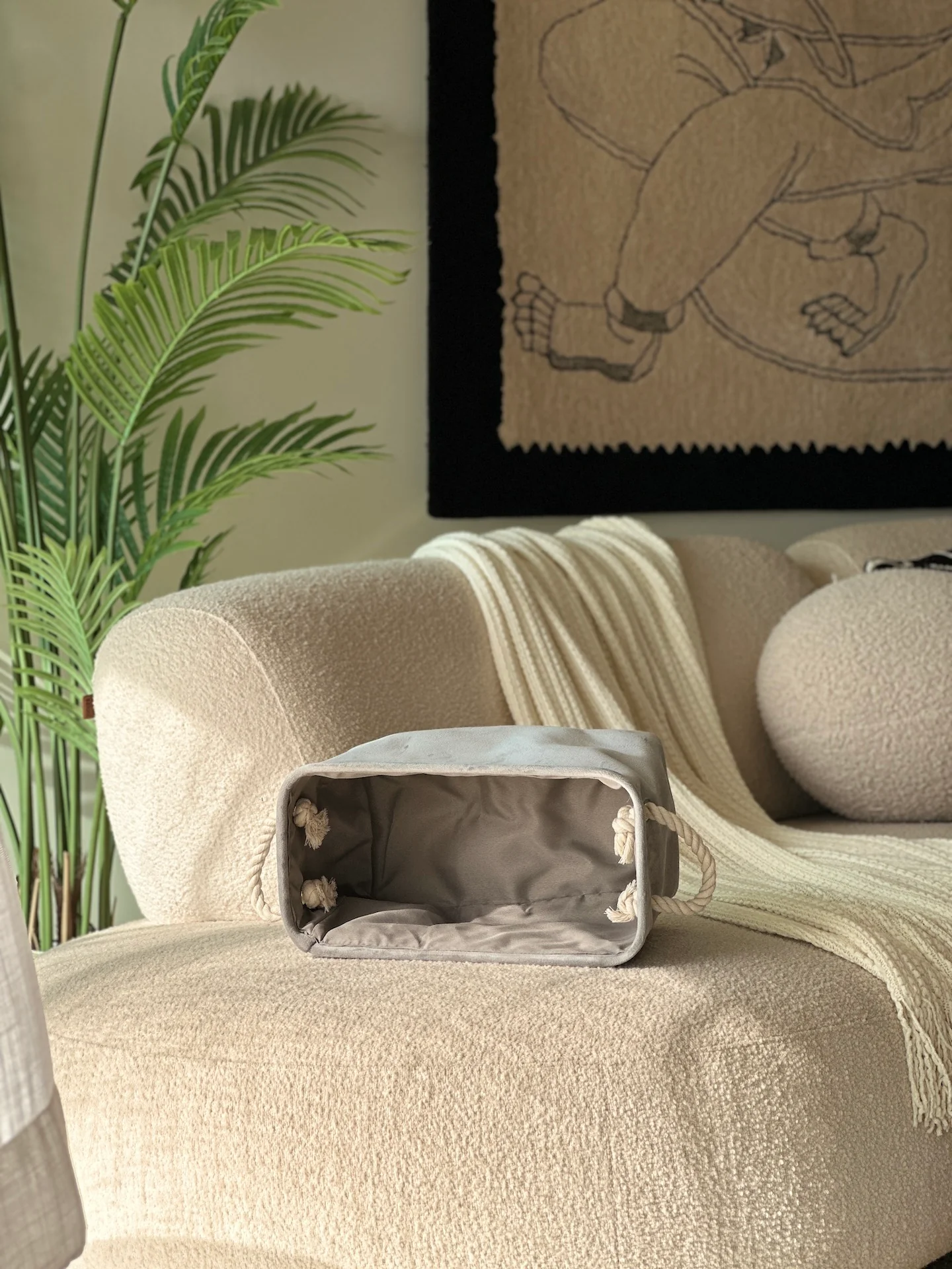 Willow Velvet Basket - Light Grey - Image 4